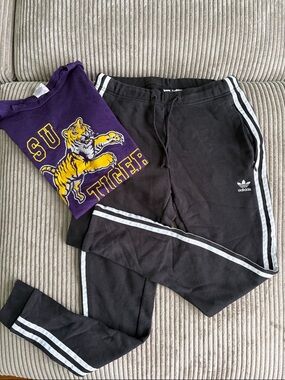 Women’s adidas joggers